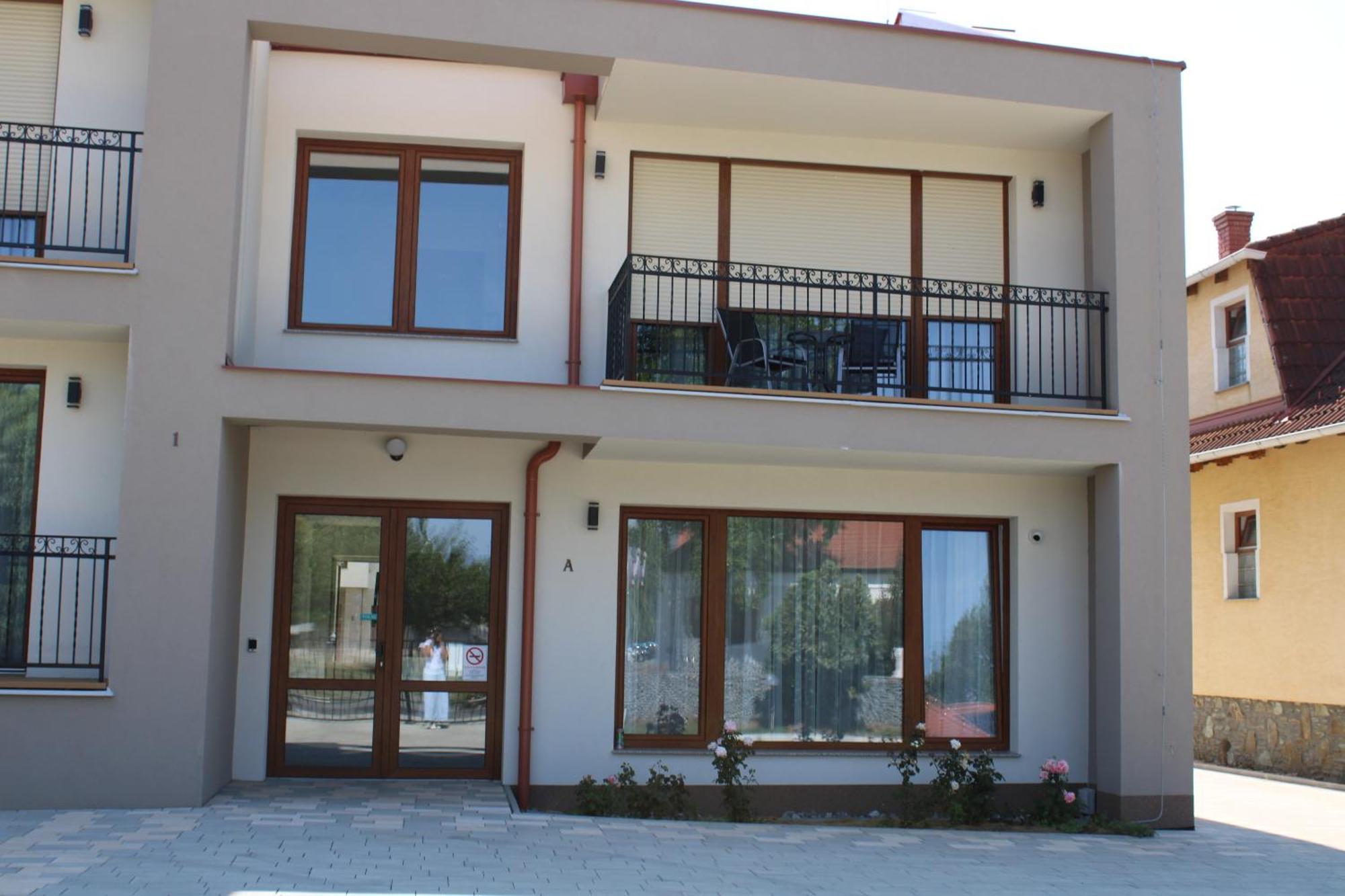 Mara Apartman Buek Exterior foto